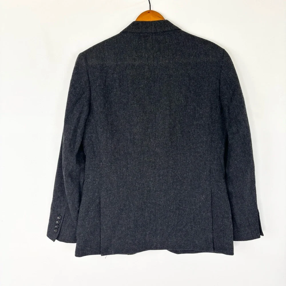 J. Crew good besides